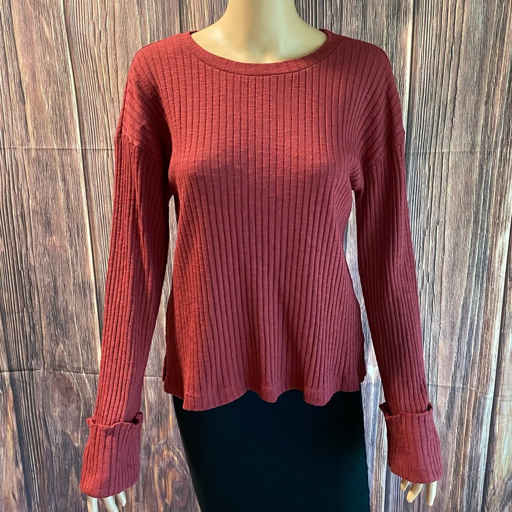 Very J size small NWT blush pink red statement sleeve boho sweater blouse - Picture 2 of 16